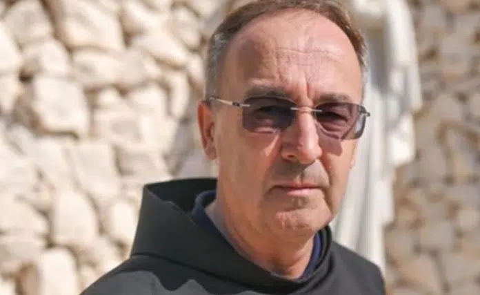 Papa Franjo Imenovao Fra Mladena Vuksica Za Novog Biskupa U