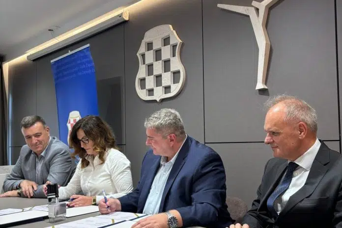 Potpisani Memorandum o saradnji sa Evropskim talent centrom Varaždinske Županije Potpisani Memorandum O Saradnji Sa Evropskim Talent Centrom Varazdinske Zupanije.22 Scaled E1727261092375 Qumhtea3G6C3Gc2H3I3Zivd5Lu8I0Yz4755O2S2U