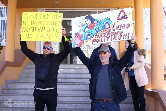 Prosvjetari od srijede na ulicama zbog nedovoljne ponude Vlade
