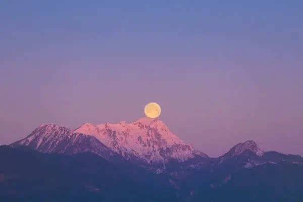 U Oktobru Se Znakovima Donosi Novac.webp