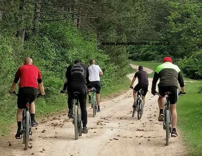 Ugodno Suncano I Toplije Jutro U Tomislavgradu