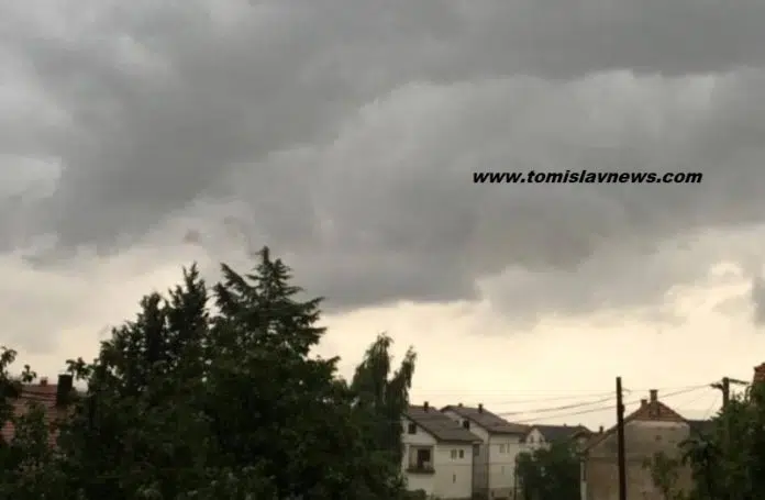 Ugodno vam oblačno i kišno jutro iz Tomislavgrada! Ugodno Vam Oblacno I Kisno Jutro Iz Tomislavgrada
