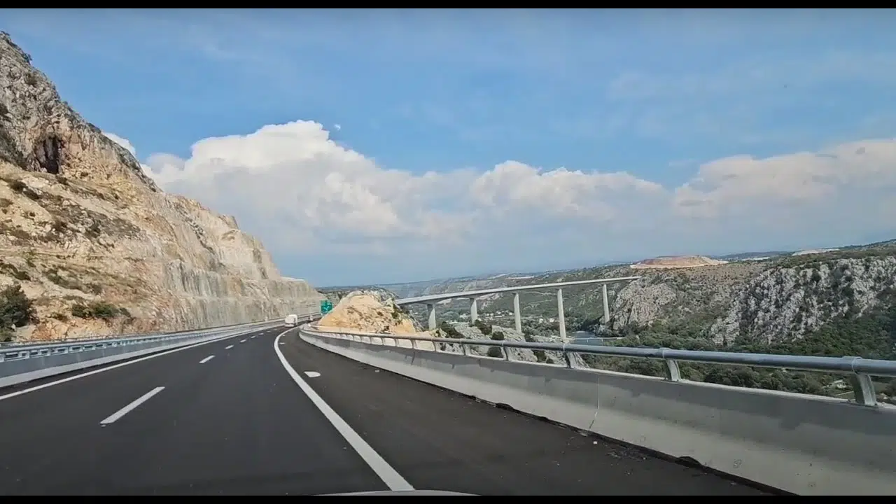 VIDEO | Vožnja mostom Hercegovina od Zvirovića do Bivoljeg Brda