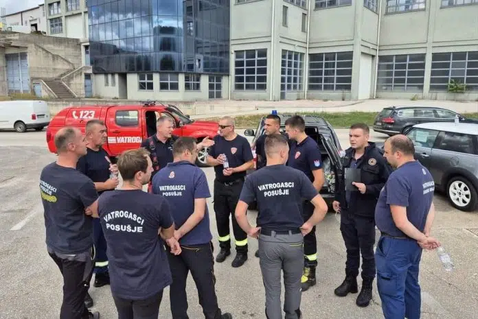 1728056807 Vatrogasci Iz Opcine Posusje I Preostalog Dijela Zzh Pritekli U