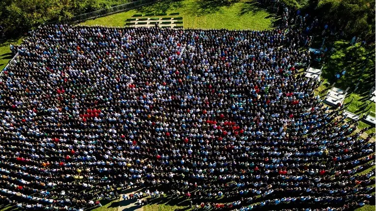 FOTOGRAFIJA: Velika tuga i suze: Sahranjeno 19 ljudi iz Jablanice, nestalo 5 cijelih porodica