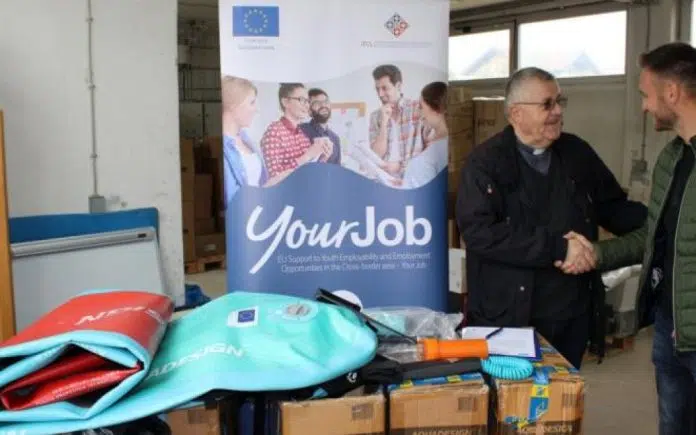 Caritas Bih Dodijelio Mladom Poduzetniku Iz Livna Opremu Vrijednu 793000