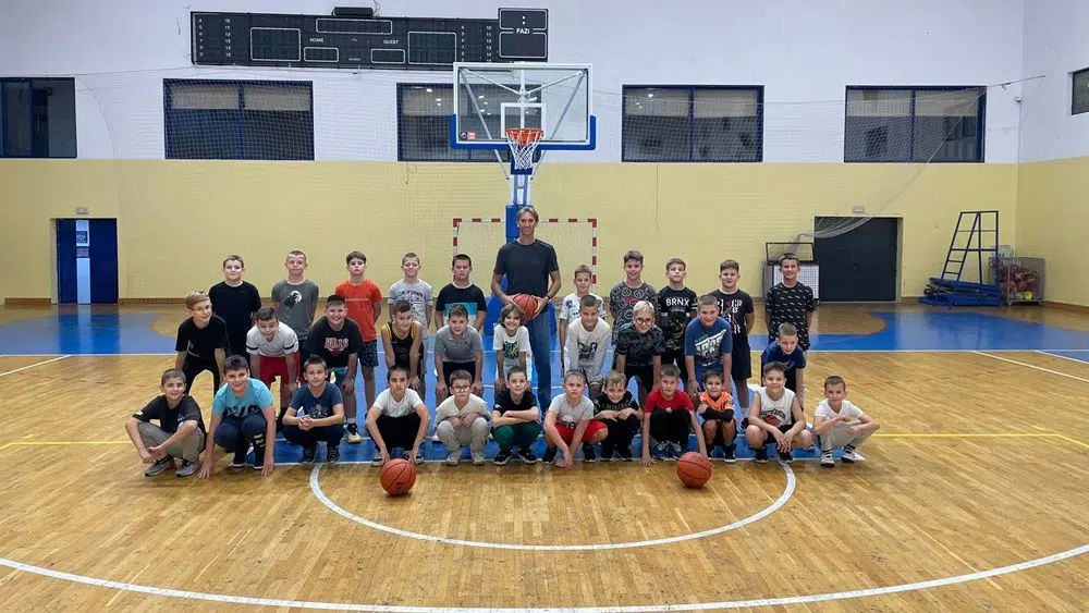 Članovi ŠK HKK Brotnjo-Čitluk imali su priliku učiti od Zorana Planinića.