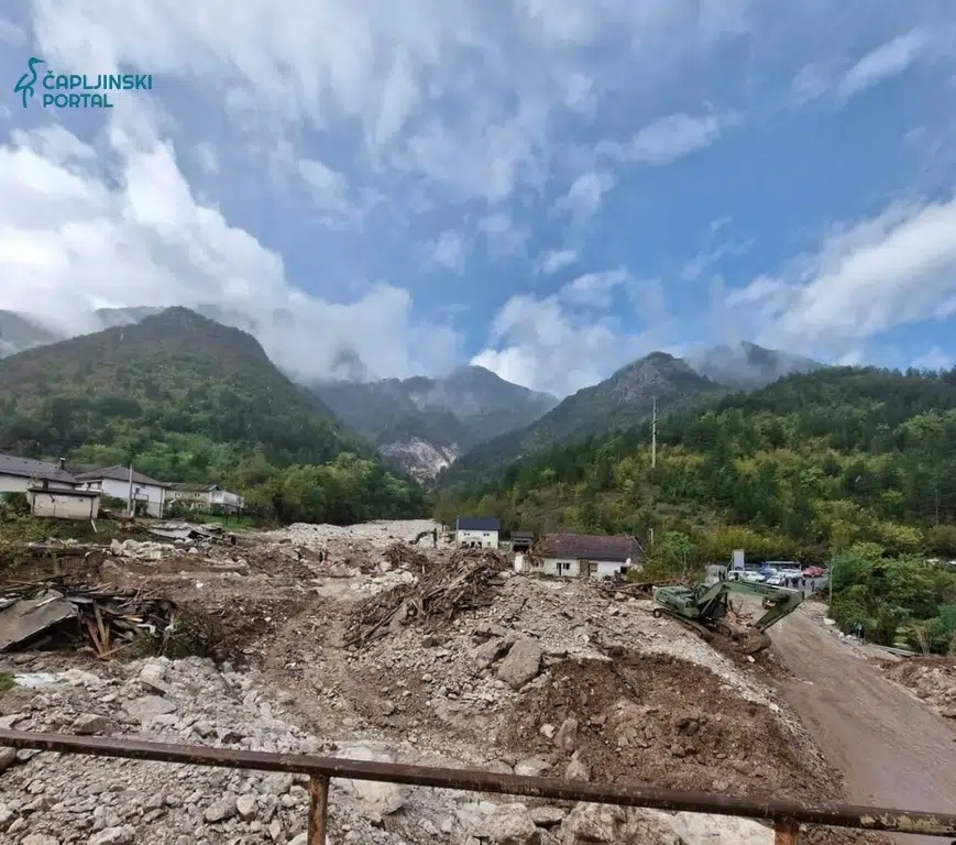 Hitna evakuacija stanovništva Jablanice i Konjica naređena.