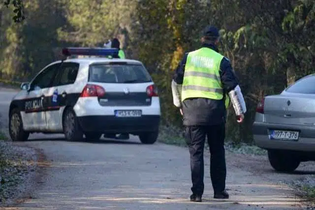 Mup Ks Izdao Saopstenje O Ubistvu Muskarca Na Putu Prema