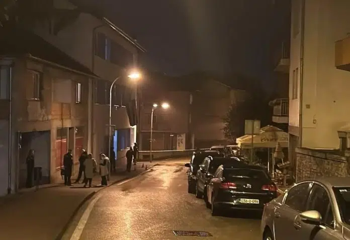 Teroristicki Napad U Krupi Maloljetni Napadac Ubio Jednog Policajca I