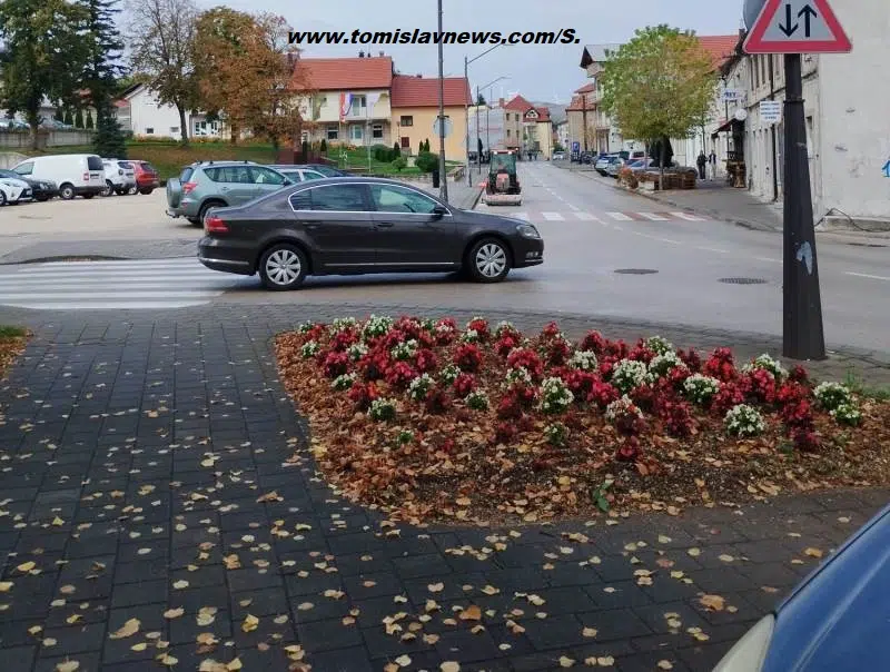 Ugodno oblačno jutro uz kišu iz Tomislavgrada!