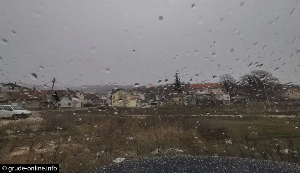 Upozorenje Agencije za vodno područje Jadranskog mora: Mogućnost pojave bujičnih potoka i klizišta