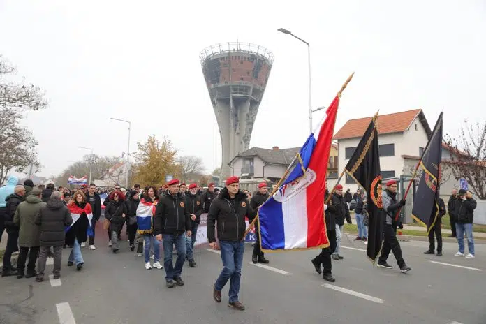 U vukovarskoj Koloni sjećanja oko 120.000 sudionika 1731961216 U Vukovarskoj Koloni Sjecanja Oko 120000 Sudionika