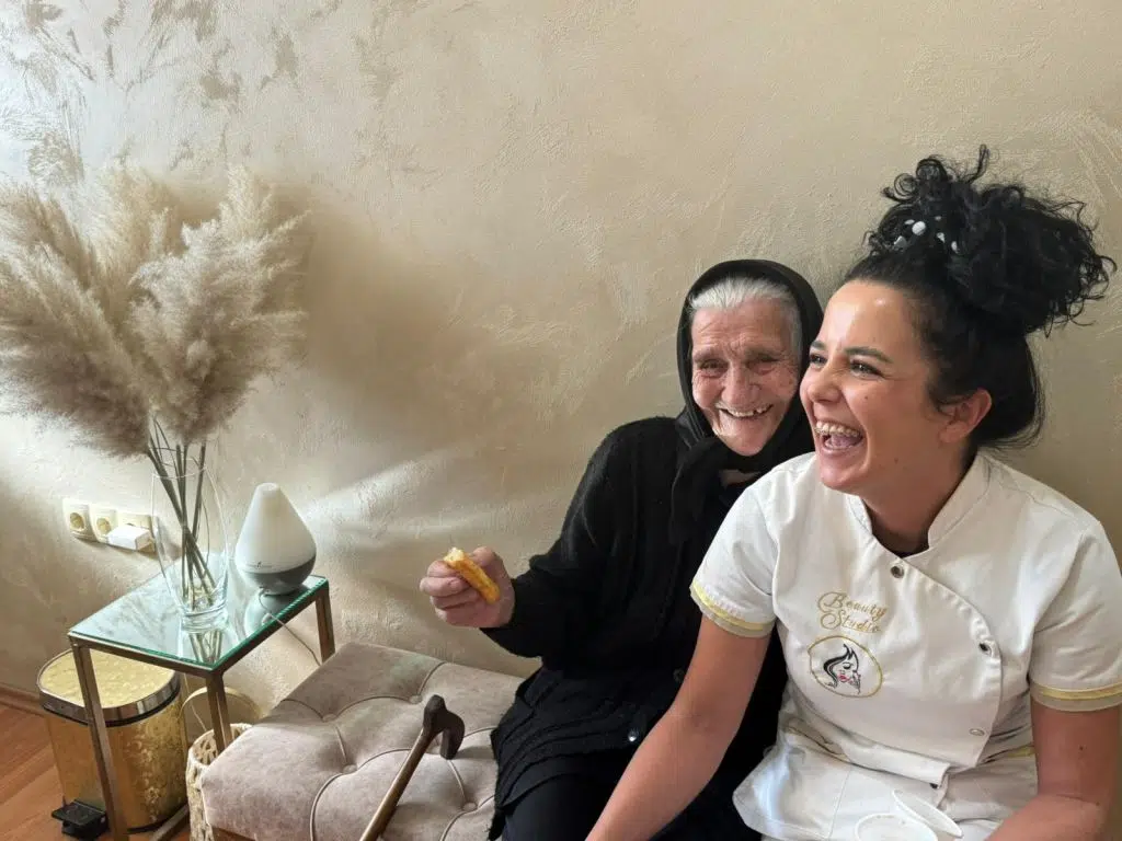 U tomislavgradski salon ljepote “Beauty studio M” došla i 85-ogodišnja baka!