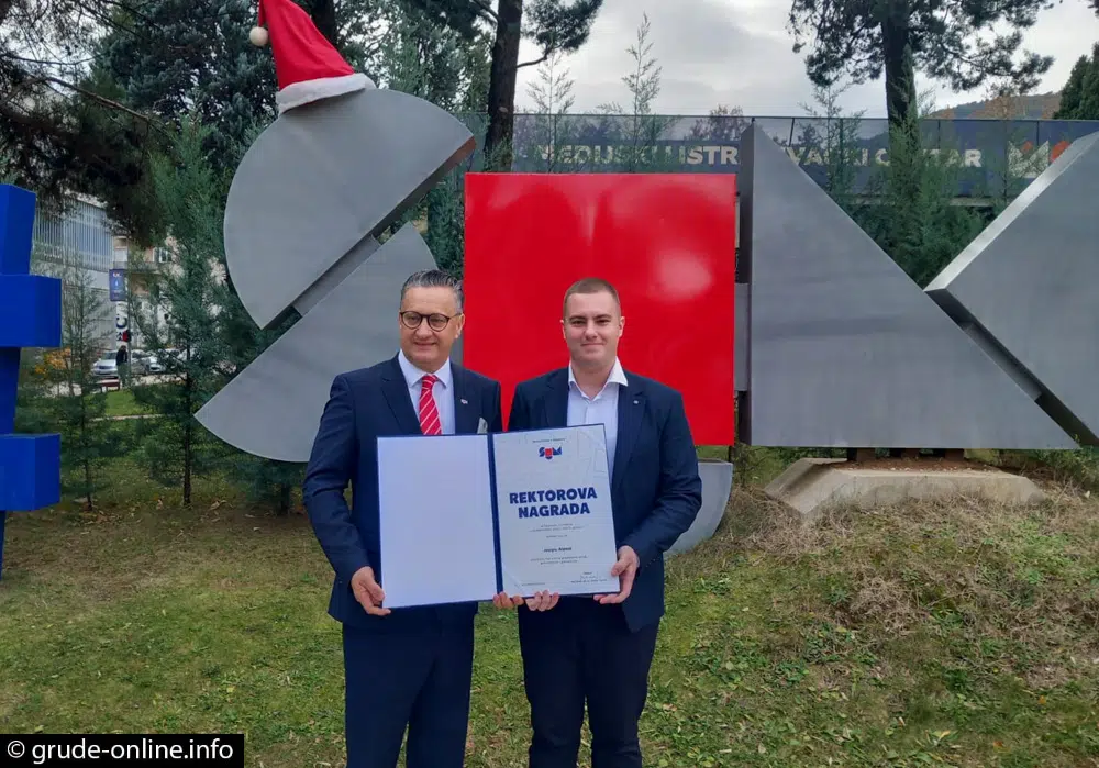 FOTO: Gruđanin dobitnik Rektorove nagrade i drugih prestižnih priznanja za izniman uspjeh na fakultetu