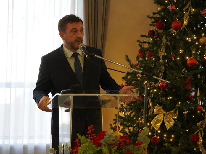 Buhac-i-Kordic-organizirali-svecani-bozicno-novogodisnji-prijam.jpg