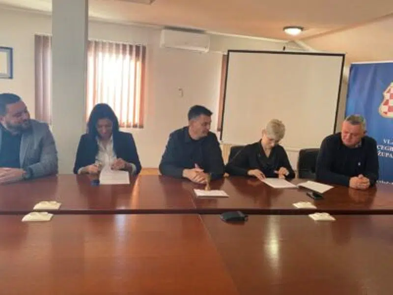 DANAS je u zgradi Vlade Hercegbosanske županije potpisan Ugovor o nabavi digitalnog mamografskog uređaja za potrebe Županijske bolnice u Livnu