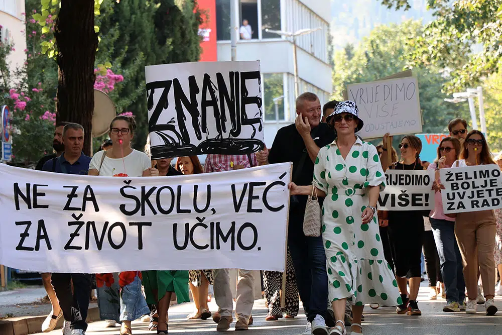 Prosvjetari iz ŽZH podržali generalni štrajk kolega u HNŽ-u