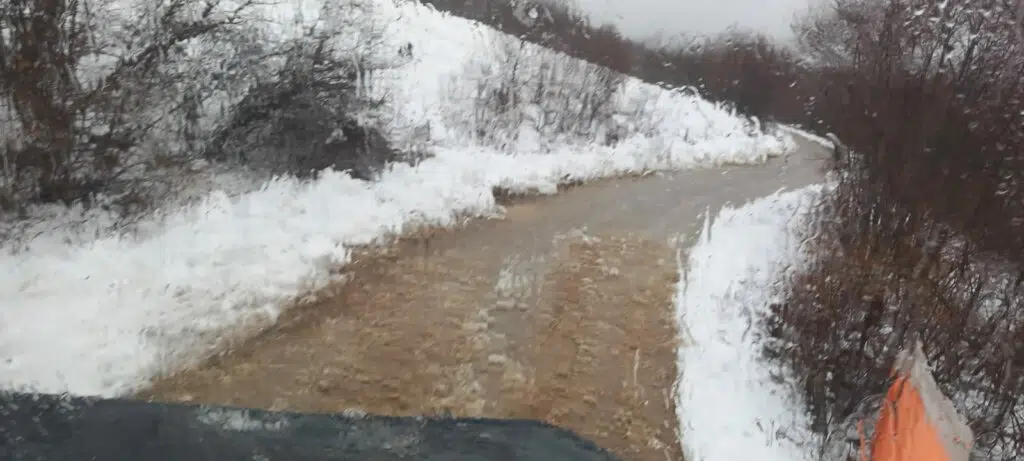 Zimske službe očistile prometnice u Mostaru