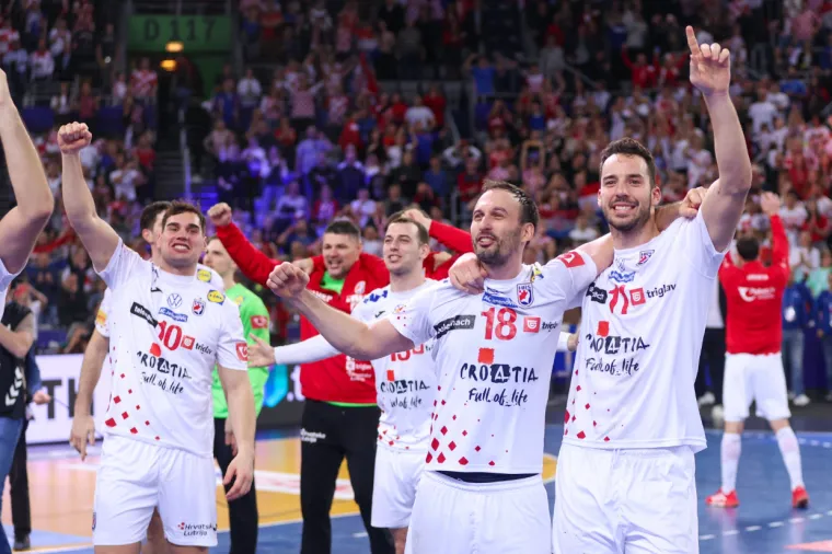 Hrvatski rukometaši danas u prepunoj Areni idu po polufinale