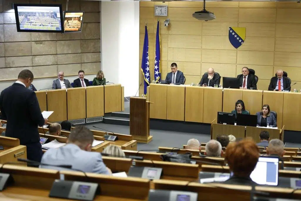 Izvanredna sjednica Doma naroda Parlamenta FBiH, na dnevnom redu Prijedlog zakona o plinovodu ‘Južna interkonekcija’