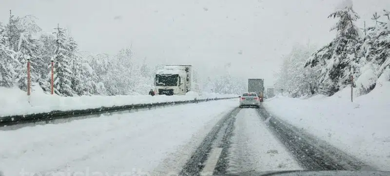 Kraj blagdana: Gužve na granicama, turisti i dijaspora vraćaju se kući