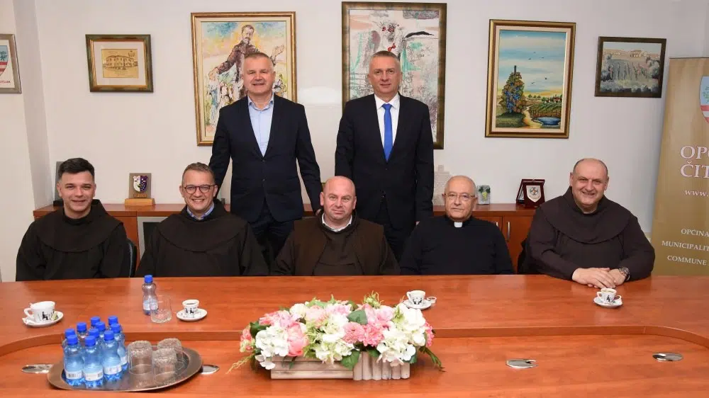Načelnik i predsjednik Općinskog vijeća Čitluk ugostili župnike Broćanskog dekanata