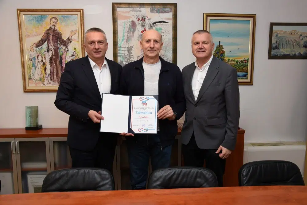 Općini Čitluk dodijeljena zahvalnica za potporu radu HKUD Brotnjo