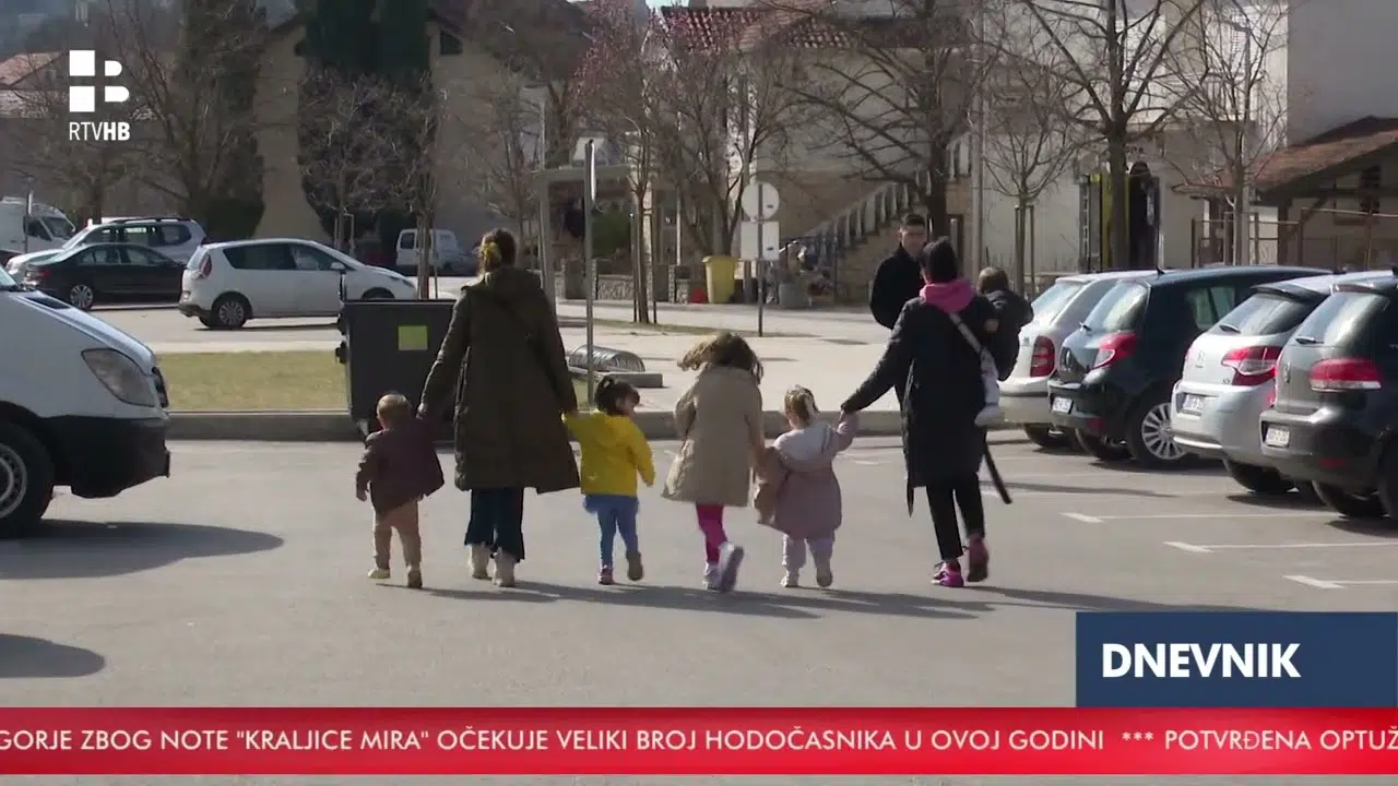 VIDEO / Raste dječji doplatak i naknada za roditelje njegovatelje