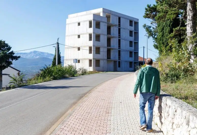 Velika akcija USKOK-a u Imotskom: Uhićeno pet osoba