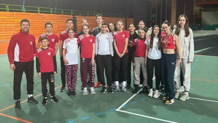 Devet medalja za AK Brotnjo na Dvoranskom prvenstvu BiH za