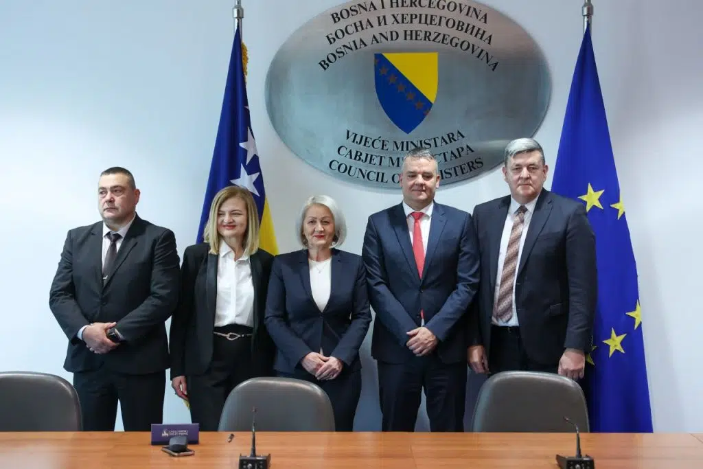 Potpisan kolektivni ugovor za zaposlene u institucijama BiH