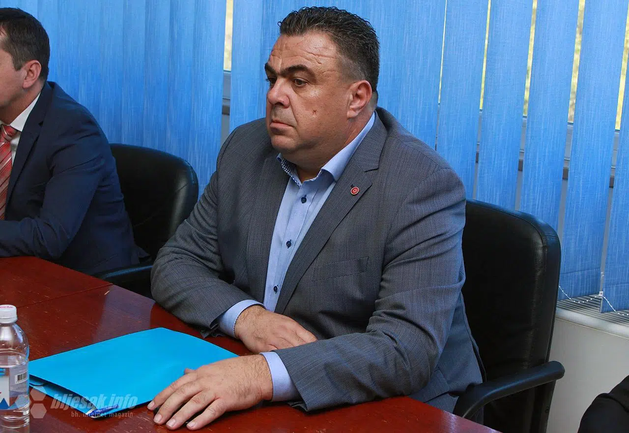 Pretres kuće bivšeg ministra Borasa – pronađen metalni ormar za oružje uzet iz MUP-a