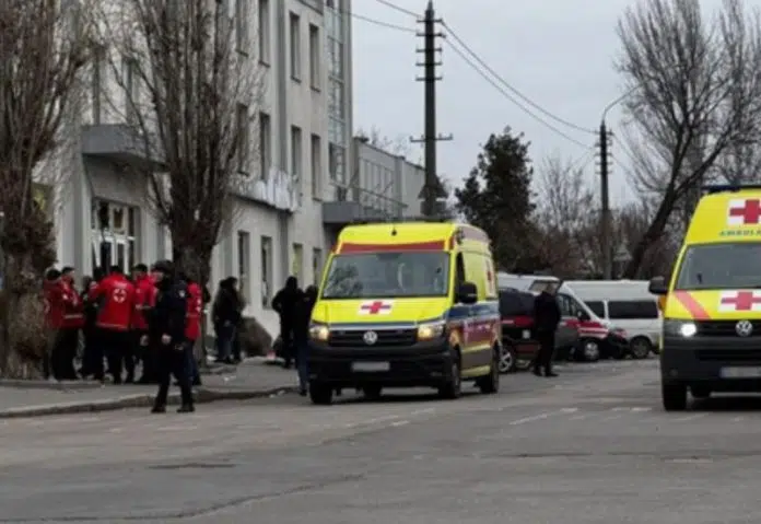 Stravičan napad u Ukrajini: Ruske službe regrutiraju civile i dižu