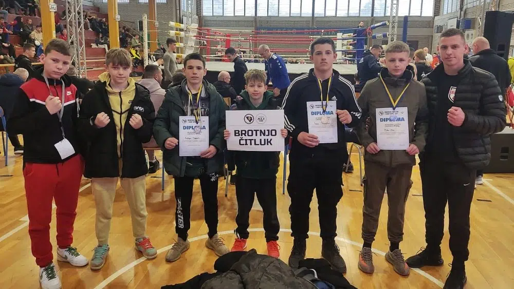 Zlato i dva srebra za Brotnjo na Državnom prvenstvu u boksu