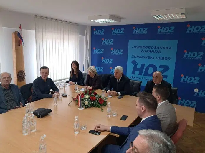 FOTO / Borjana i Dragan na sastanku s Predsjedništvom ŽO