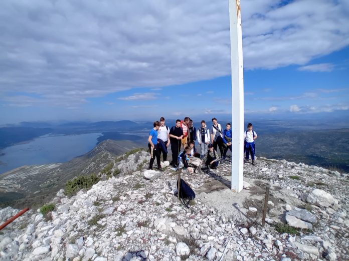 FOTO: Počela prva Mala škola planinarenja u Neumu