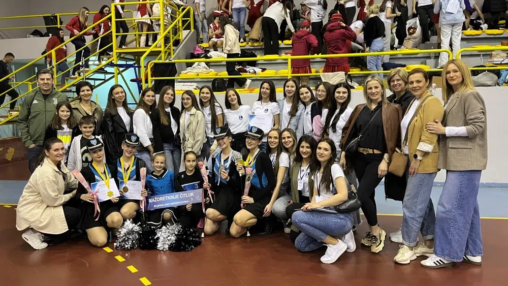 Dvije zlatne i jedna srebrna medalja za mažoretkinje iz Čitluka