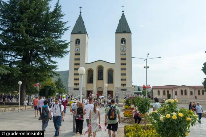 Maštruko: Papini stavovi o Međugorju su praktično rješenje, Crkva se
