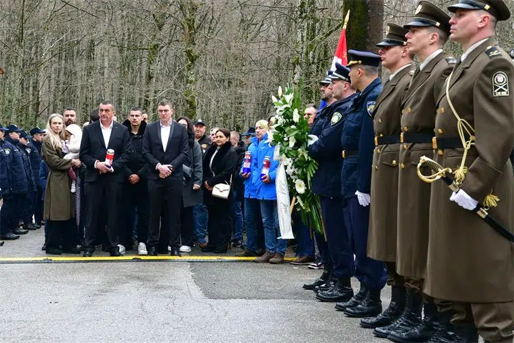 Na Plitvicama obilježena 34. godišnjica Krvavog Uskrsa i pogibije Josipa Jovića