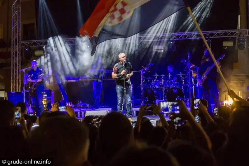 Srušeni rekordi: U manje od šest sati prodano preko 130.000 ulaznica za koncert Marka Perkovića Thompsona na Hipodromu