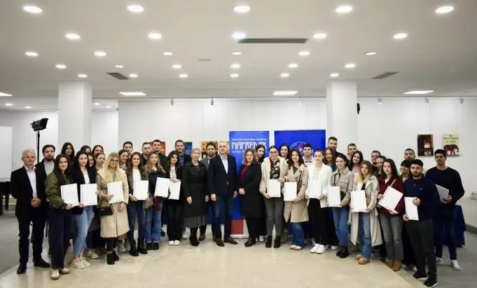 Studenti potpisali ugovore o stipendijama HKD Napredak