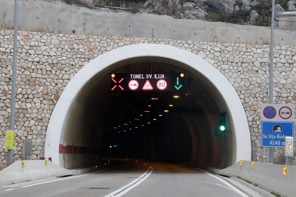 Tunel sveti Ilija se zatvara na više dana