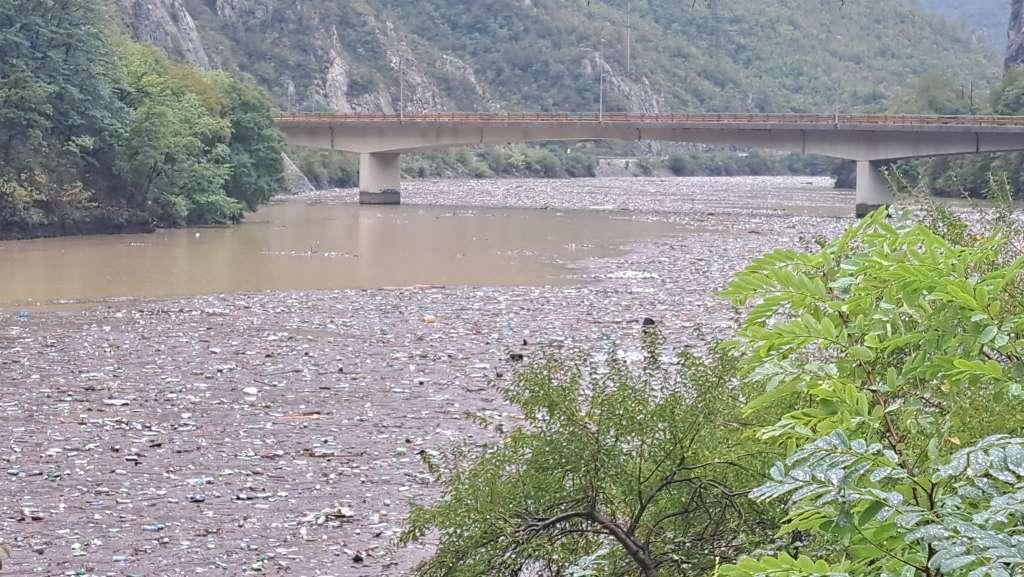 U Jablanici zbog opasnosti od poplava evakuirano 13 osoba, poplave i klizišta mogu ugroziti i Mostar, Čapljinu, Ljubuški…