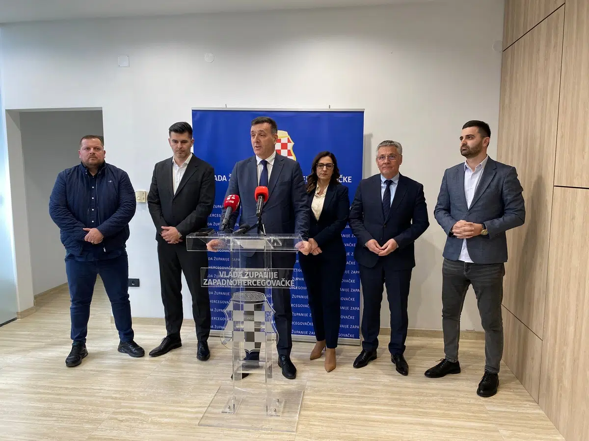 Vlada dodijelila 1.500.000 KM za sufinanciranje prijevoza učenika