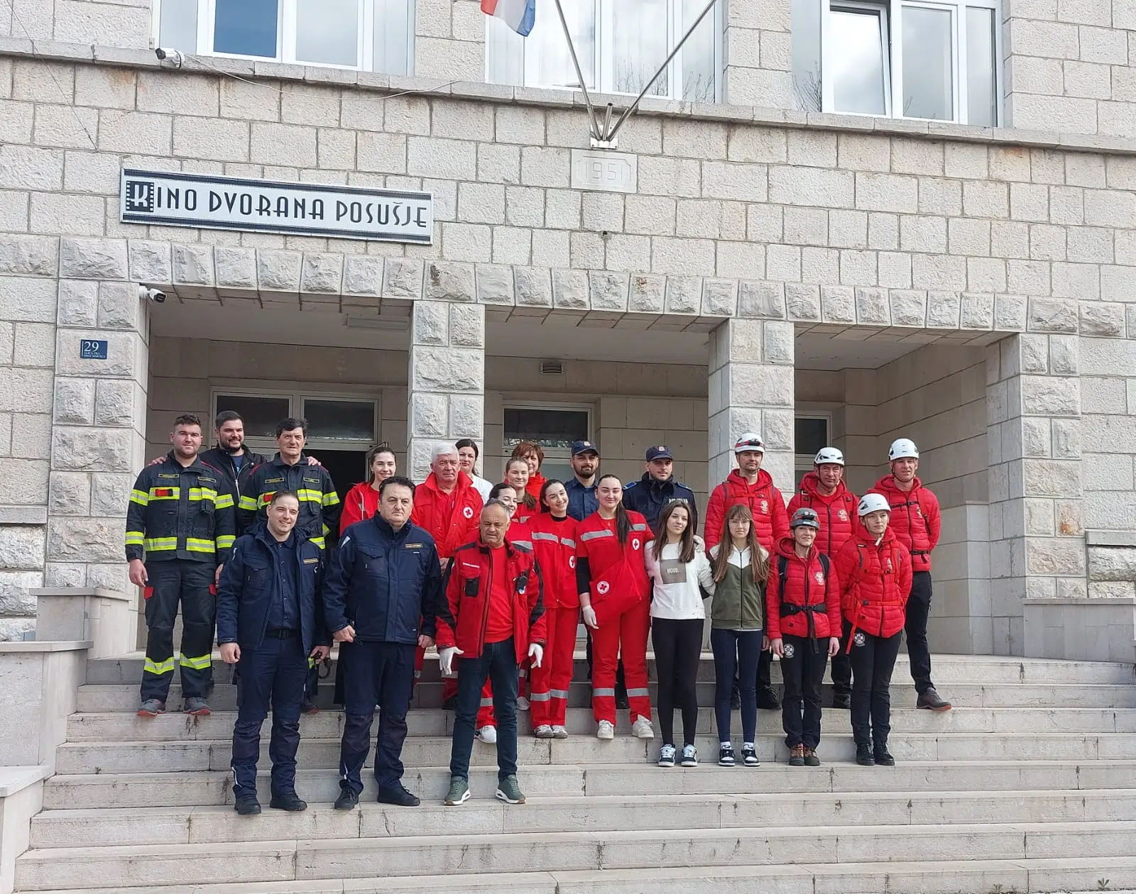 FOTO U Posušju održana edukacija i vježba evakuacije za srednjoškolce