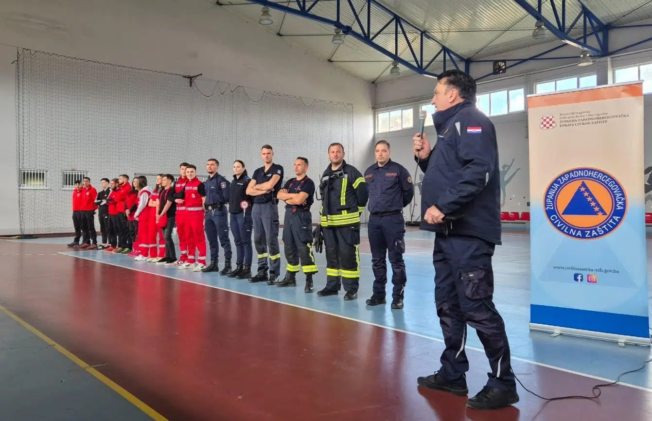 U Grudama održana edukacija zaposlenika i učenika srednje škole iz područja zaštite i spašavanja