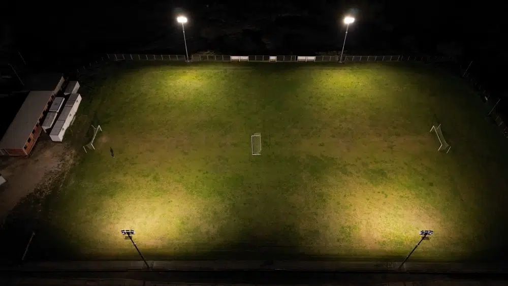 Na stadionu Jakerovac u Krehin Gracu postavljeni reflektori