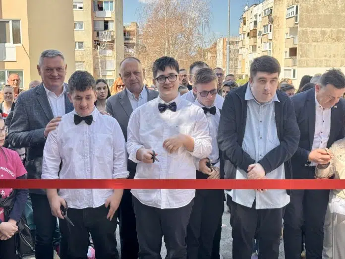 U Livnu svečano otvorene nove prostorije Udruge roditelja djece s