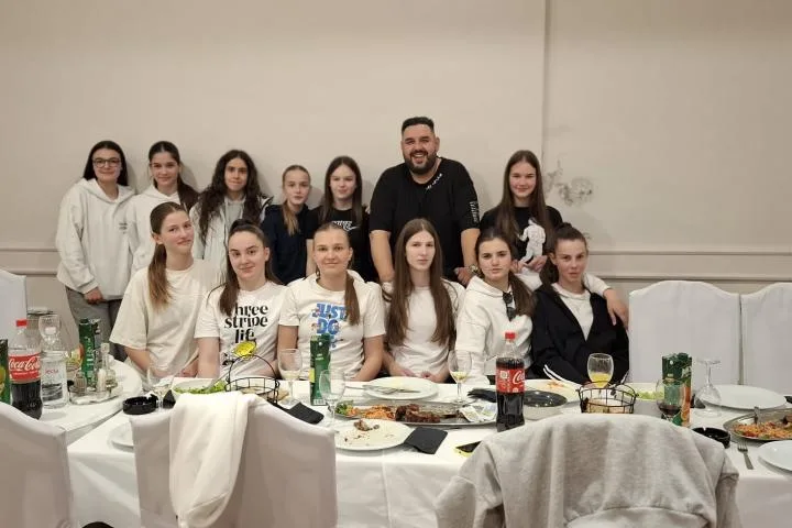 Mlade košarkašice ŽKK Posušje proslavile titulu prvakinja Herceg Bosne